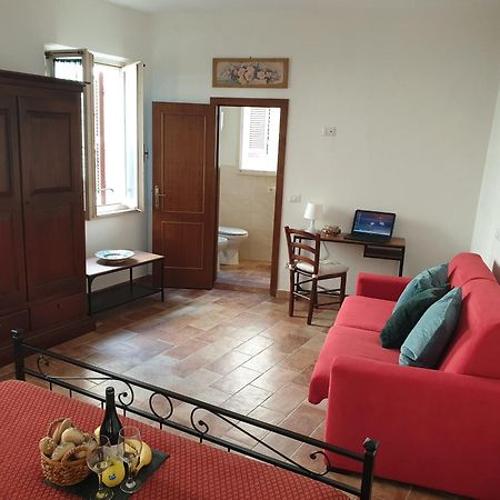 Locanda Francescana Valfabbrica Bagian luar foto