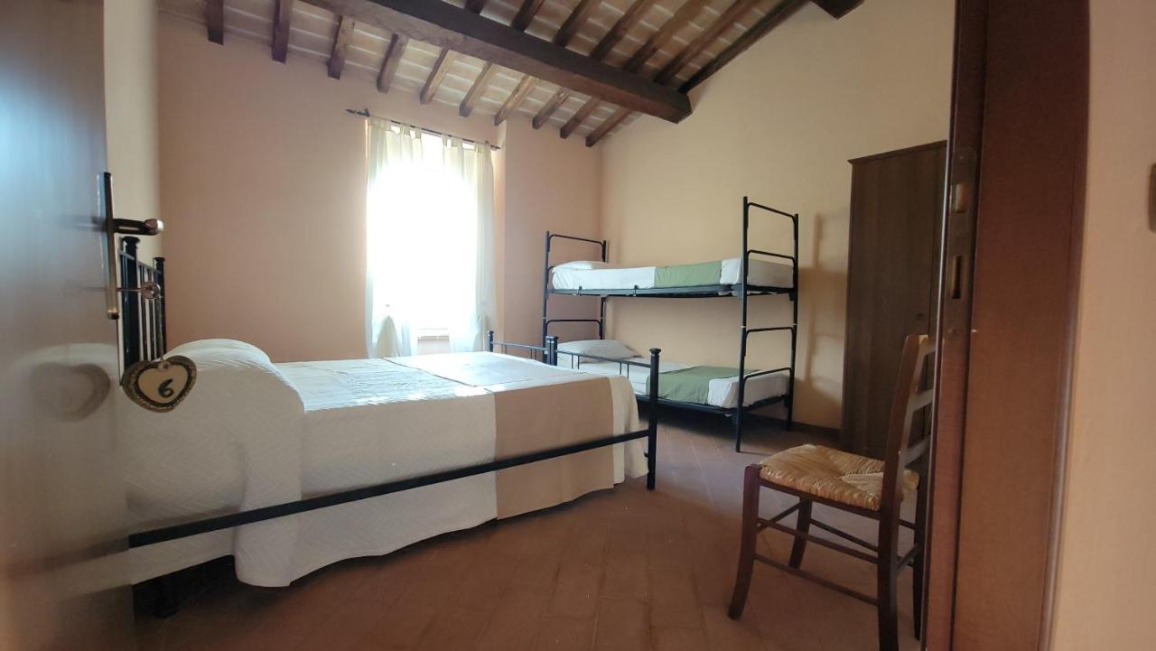 Locanda Francescana Valfabbrica Bagian luar foto