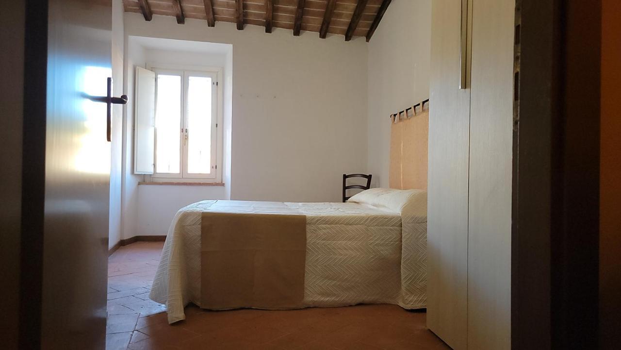 Locanda Francescana Valfabbrica Bagian luar foto