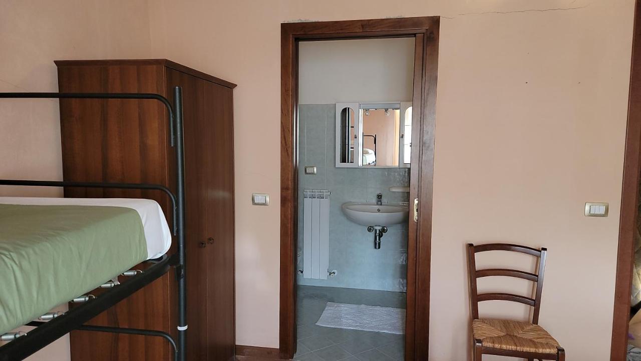 Locanda Francescana Valfabbrica Bagian luar foto