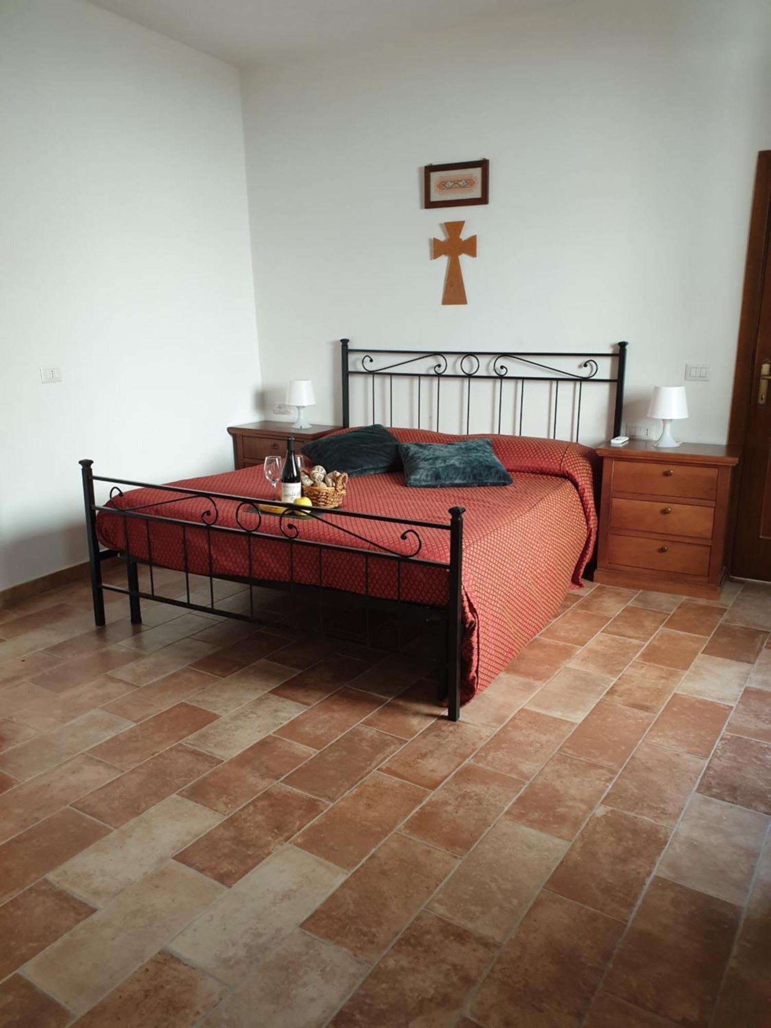 Locanda Francescana Valfabbrica Bagian luar foto
