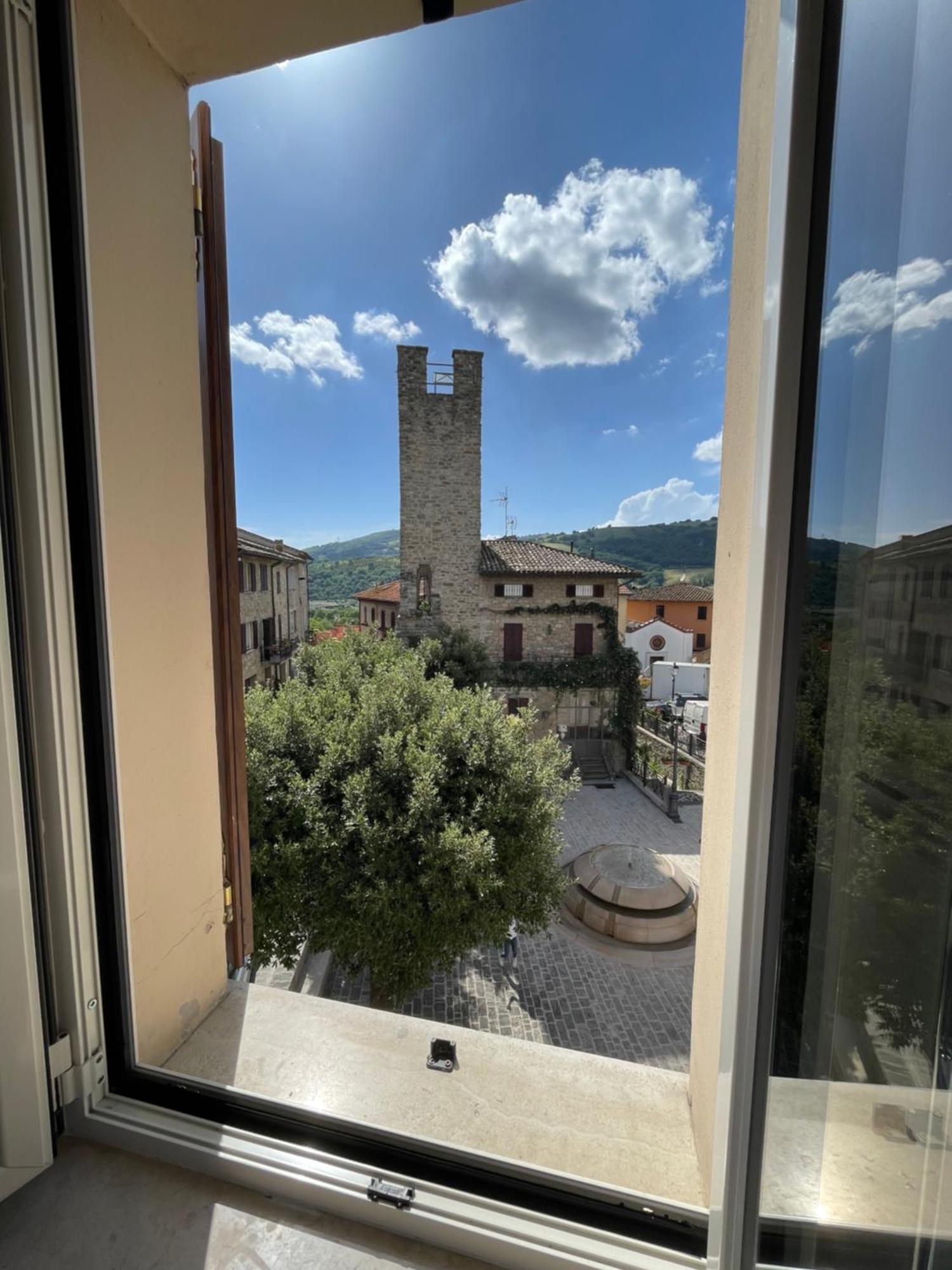 Locanda Francescana Valfabbrica Bagian luar foto