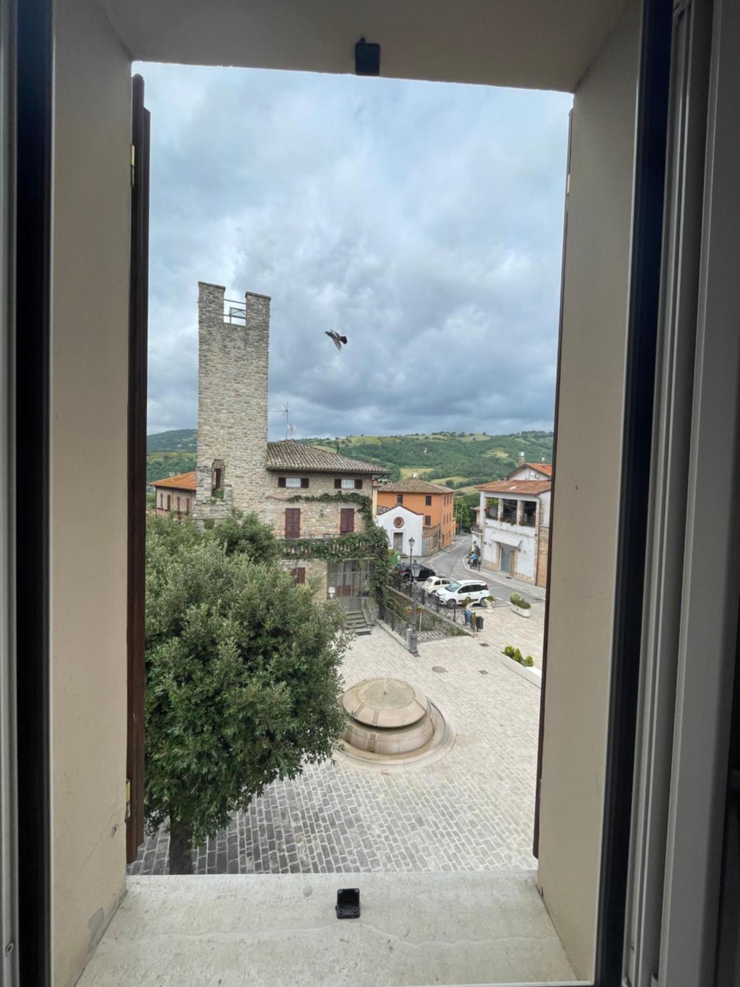 Locanda Francescana Valfabbrica Bagian luar foto